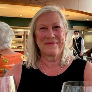 Meet your Posher, Dawne